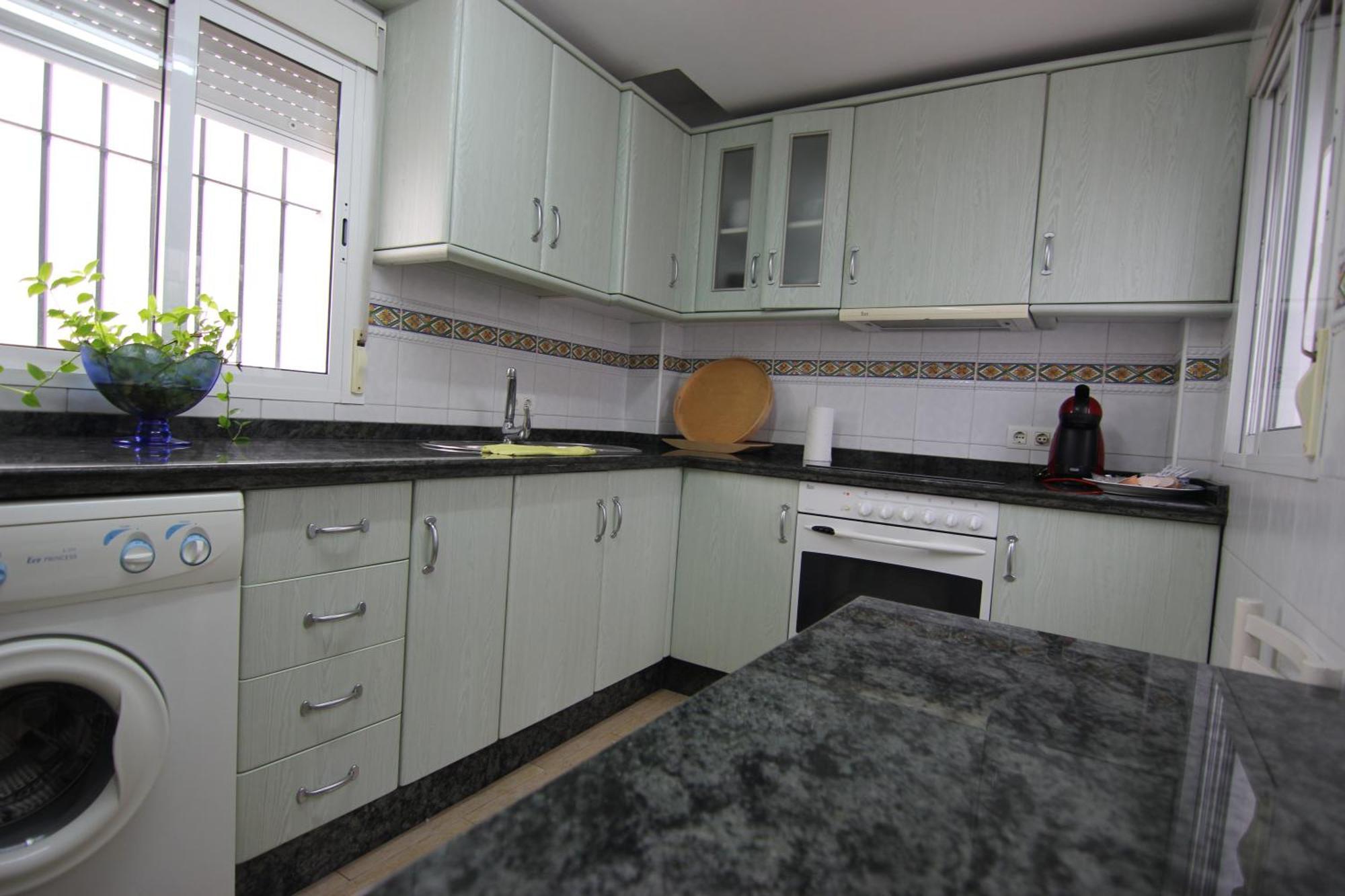 Rentalsevilla Espacioso Apartamento En La Alameda De Hercules Con Parking エクステリア 写真